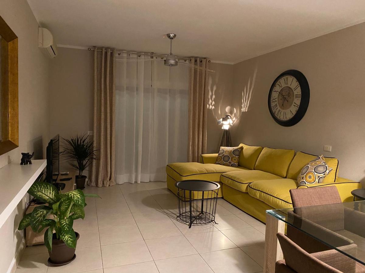 Juangy'S Apartments In Las Adelfas Golf Del Sur سان ميغيل ذي أبونا المظهر الخارجي الصورة
