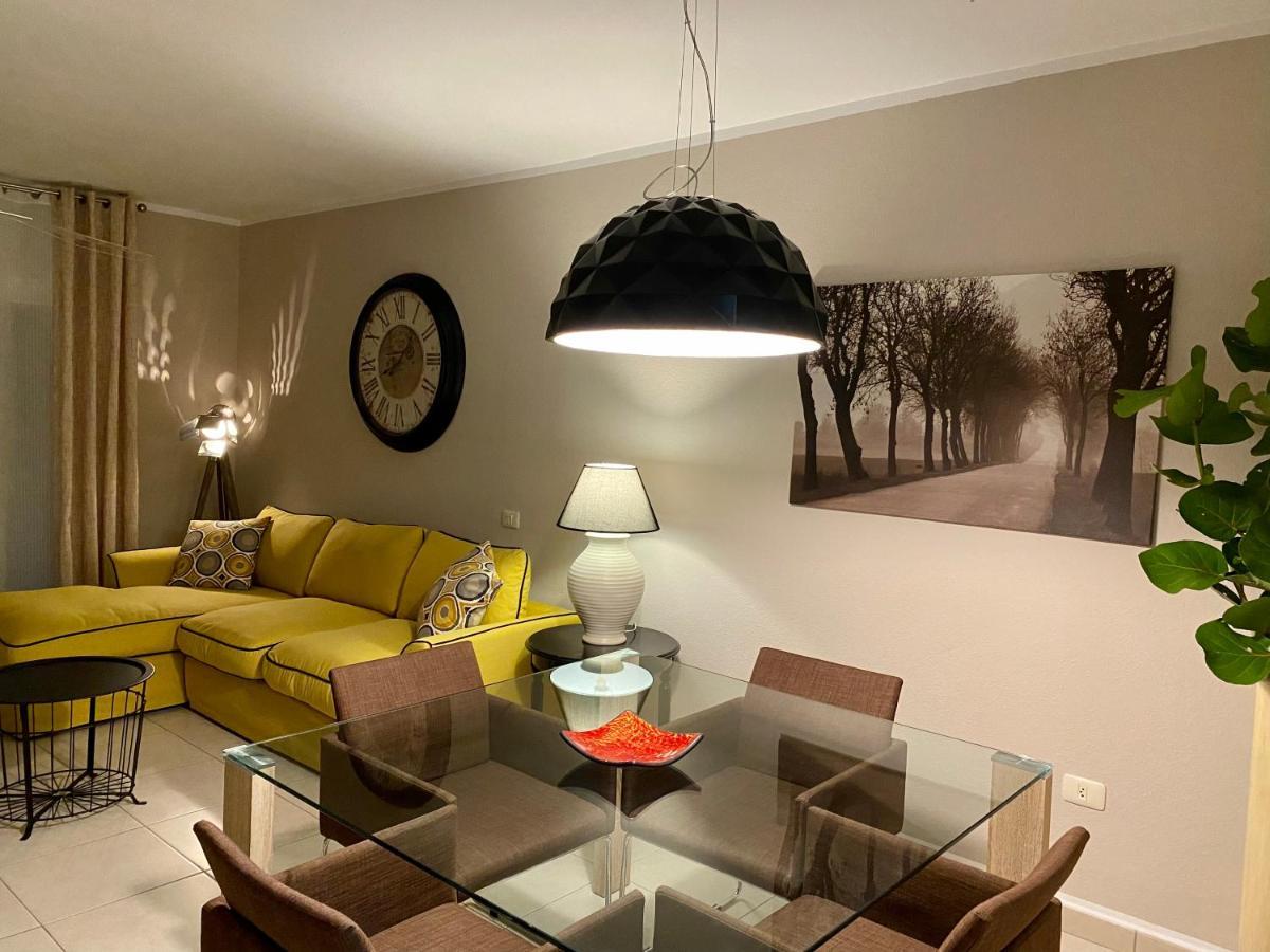 Juangy'S Apartments In Las Adelfas Golf Del Sur سان ميغيل ذي أبونا المظهر الخارجي الصورة